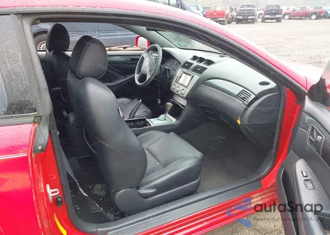 2005 Toyota Camry z USA, uszkodzony, nr VIN 4TICA38P25U060841